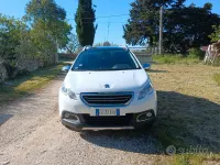 Usata Peugeot 2008 Allure 99 CV (72 kW) 2016 Bianco SUV