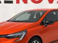 Usata Renault Clio Zen 140 CV (102 kW) 2022 Bianco Utilitaria