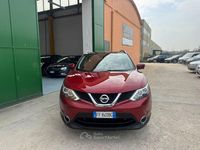 Usata Nissan Qashqai 116 CV (85 kW) 2016 Rosso SUV