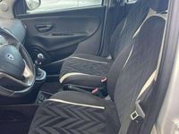 Usata Lancia Ypsilon Platinum 69 CV (50 kW) 2017 Other Utilitaria