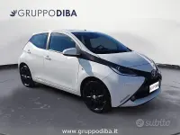 Usata Toyota Aygo X-play 69 CV (50 kW) 2017 Bronzo Utilitaria