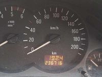 Usata Opel Corsa Club 69 CV (50 kW) 2005 Nero Utilitaria