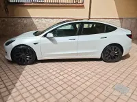 Begagnad Tesla Model 3 Performance 461 kW (627 HK) 2021 Vit Sedan