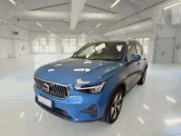 Usata Volvo XC40 Plus 179 CV (131 kW) 2023 Blu SUV