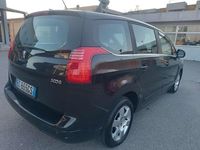 Usata Peugeot 5008 109 CV (80 kW) 2010 Other Monovolume
