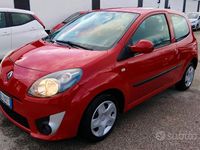 Usata Renault Twingo 58 CV (42 kW) 2008 Rosso Utilitaria