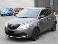 Usata Lancia Ypsilon Silver 69 CV (50 kW) 2023 Grigio Utilitaria