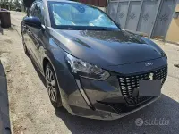 Usata Peugeot 208 S 101 CV (74 kW) 2020 Grigio Utilitaria