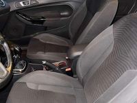 Usata Ford Fiesta Titanium 75 CV (55 kW) 2014 Utilitaria