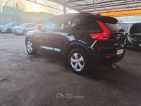 Usata Volvo XC40 Momentum 129 CV (94 kW) 2022 Nero SUV
