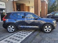 Usata Volvo XC40 Momentum 150 CV (110 kW) 2020 Blu SUV