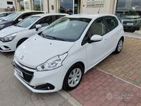 Usata Peugeot 208 Active 119 CV (87 kW) 2018 Bianco Utilitaria