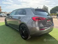 Usata Mercedes A180 116 CV (85 kW) 2019 Grigio Berlina