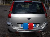 Usata Ford Fusion 101 CV (74 kW) 2004 Grigio Berlina