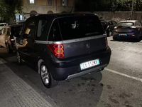 Usata Peugeot 1007 68 CV (50 kW) 2005 Grigio Monovolume