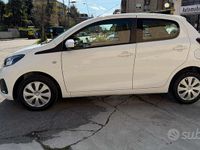 Usata Peugeot 108 Active 69 CV (50 kW) 2018 Bianco Utilitaria