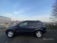 Usata SsangYong Kyron 141 CV (103 kW) 2006 Nero SUV