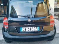 Käytetty Renault Modus 75 HP (55 kW) 2010 Musta Tila-auto