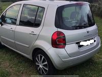 Usata Renault Modus 75 CV (55 kW) 2011 Argento Monovolume