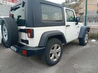 Usata Jeep Wrangler Sport 176 CV (129 kW) 2011 Bianco SUV