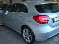 Usata Mercedes A180 Premium 109 CV (80 kW) 2015 Grigio Utilitaria