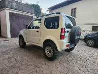 Usata Suzuki Jimny 86 CV (63 kW) 2006 Bianco SUV