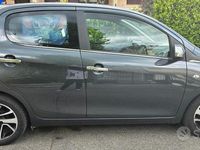 Usata Peugeot 108 82 CV (60 kW) 2015 Grigio Utilitaria