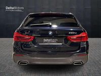 Usata BMW 520 M Sport 190 CV (139 kW) 2019 Blu scuro metallizzato Station wagon
