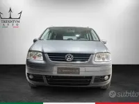 Usata VW Touran Conceptline 105 CV (77 kW) 2006 Grigio Monovolume