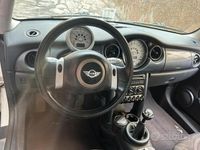 Usata Mini ONE 90 CV (66 kW) 2003 Bianco Utilitaria