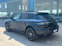 Usata Porsche Macan 381 CV (280 kW) 2022 Bluazzurro SUV
