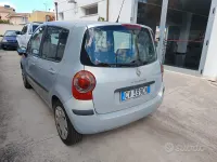 Usata Renault Modus Dynamique 82 CV (60 kW) 2005 Grigio Monovolume