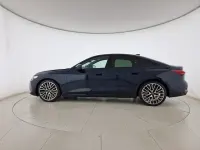 Nuova Audi A5 Sportback Edition .1 204 CV (150 kW) 2025 Blu firmamento metallizzato Utilitaria