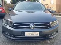 Usata VW Passat Executive 150 CV (110 kW) 2017 Grigio Station wagon