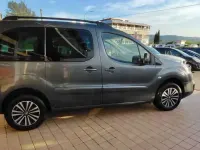 Usata Peugeot TePee Active 99 CV (72 kW) 2017 Grigio Station wagon