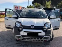 Usata Fiat Panda Cross Cross 71 CV (52 kW) 2022 Utilitaria