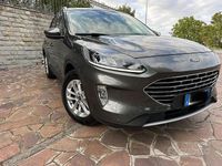 Usata Ford Kuga Titanium 120 CV (88 kW) 2020 Grigio SUV