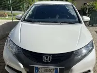 Usata Honda Civic Comfort 99 CV (72 kW) 2013 Berlina