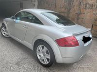 Usata Audi TT 179 CV (131 kW) 2002 Grigio Coupé