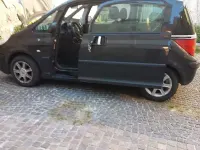 Usata Peugeot 1007 68 CV (50 kW) 2007 Nero Monovolume