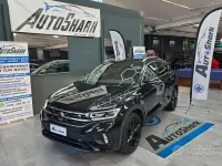 Usata VW T-Roc R-line 150 CV (110 kW) 2022 Nero SUV