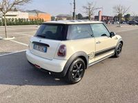 Usata Mini ONE 75 CV (55 kW) 2009 Beige Utilitaria
