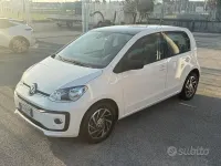 Usata VW up! Highline 68 CV (50 kW) 2019 Bianco Utilitaria
