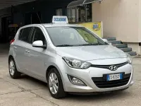Usata Hyundai i20 Edition 85 CV (62 kW) 2013 Grigio Utilitaria
