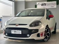 Usata Abarth Grande Punto 165 CV (121 kW) 2010 Bianco Utilitaria