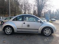 Usata VW New Beetle 102 CV (75 kW) 2007 Grigio Utilitaria