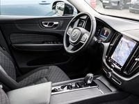 Usata Volvo XC60 Core 197 CV (144 kW) 2023 Nero metallizzato SUV