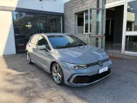 Usata VW Golf VIII R-line 150 CV (110 kW) 2022 Grigio Berlina