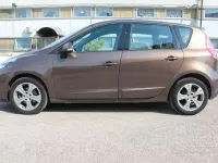 Usata Renault Scénic Luxe 130 CV (95 kW) 2010 Marrone Monovolume