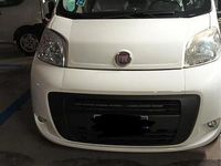 Usata Fiat Qubo Trekking 95 CV (69 kW) 2014 Bianco Monovolume